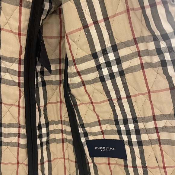 Burberry Quilted Womens Black Jacket - Picture 4 of 5